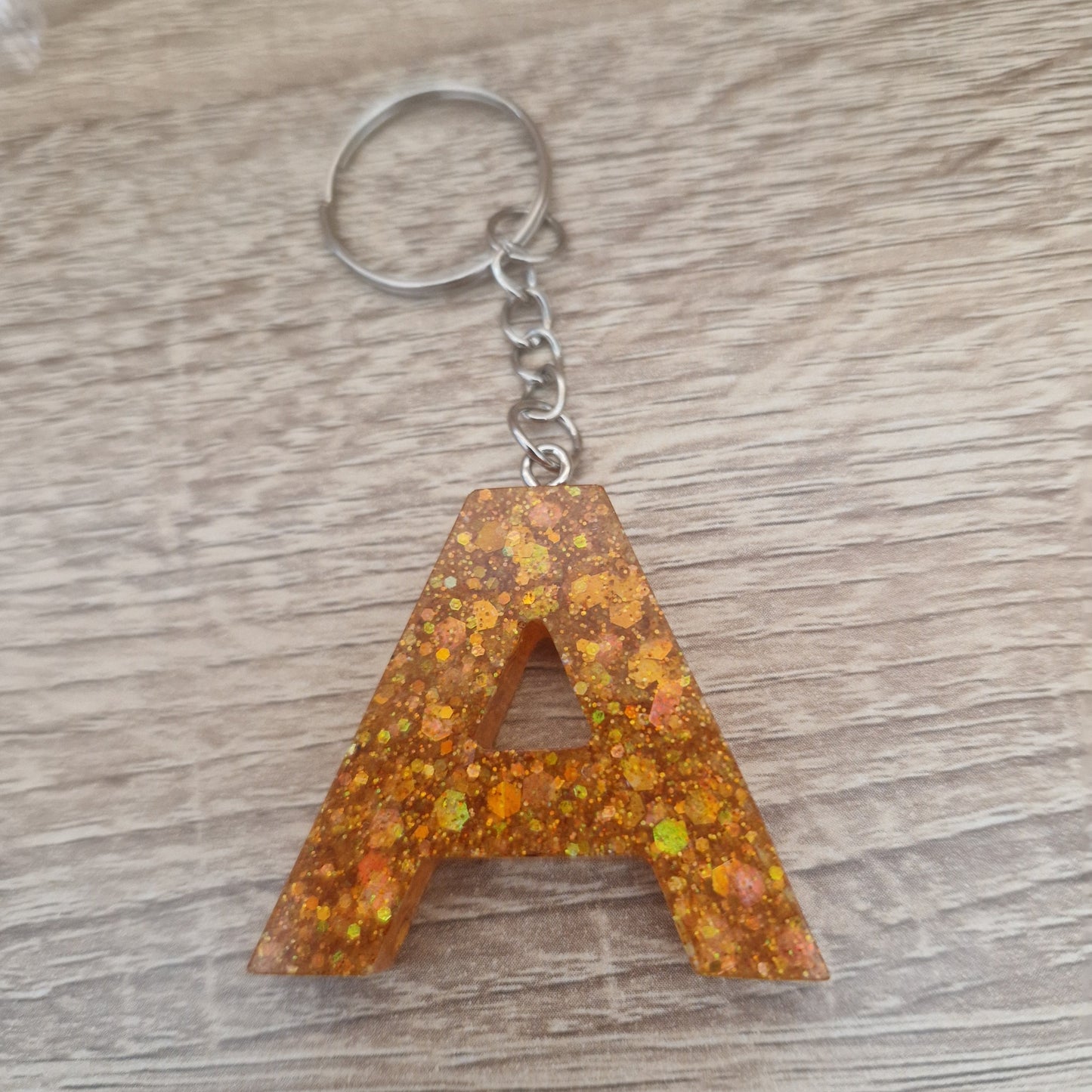 Porte clés lettres et chiffres orange Résine Epoxy