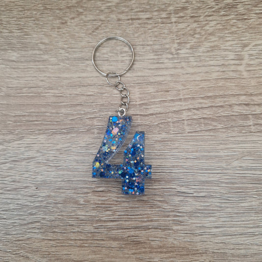 Porte clés lettres et chiffres Bleu Résine Epoxy